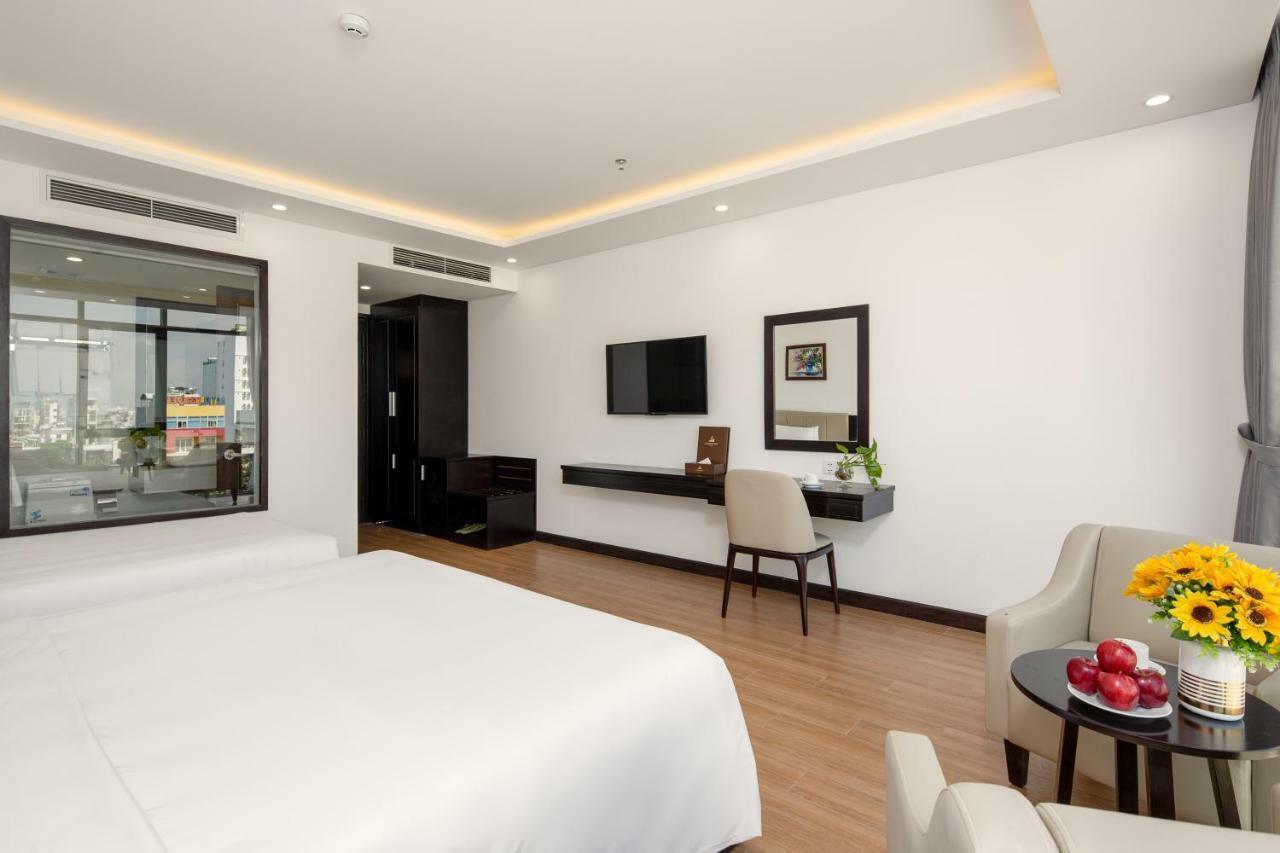 Golden Line Hotel Danang Kültér fotó